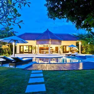 Mango - 3 Bedroom In Villa