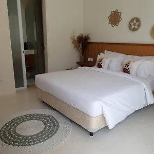 Amaya Lux New Villa